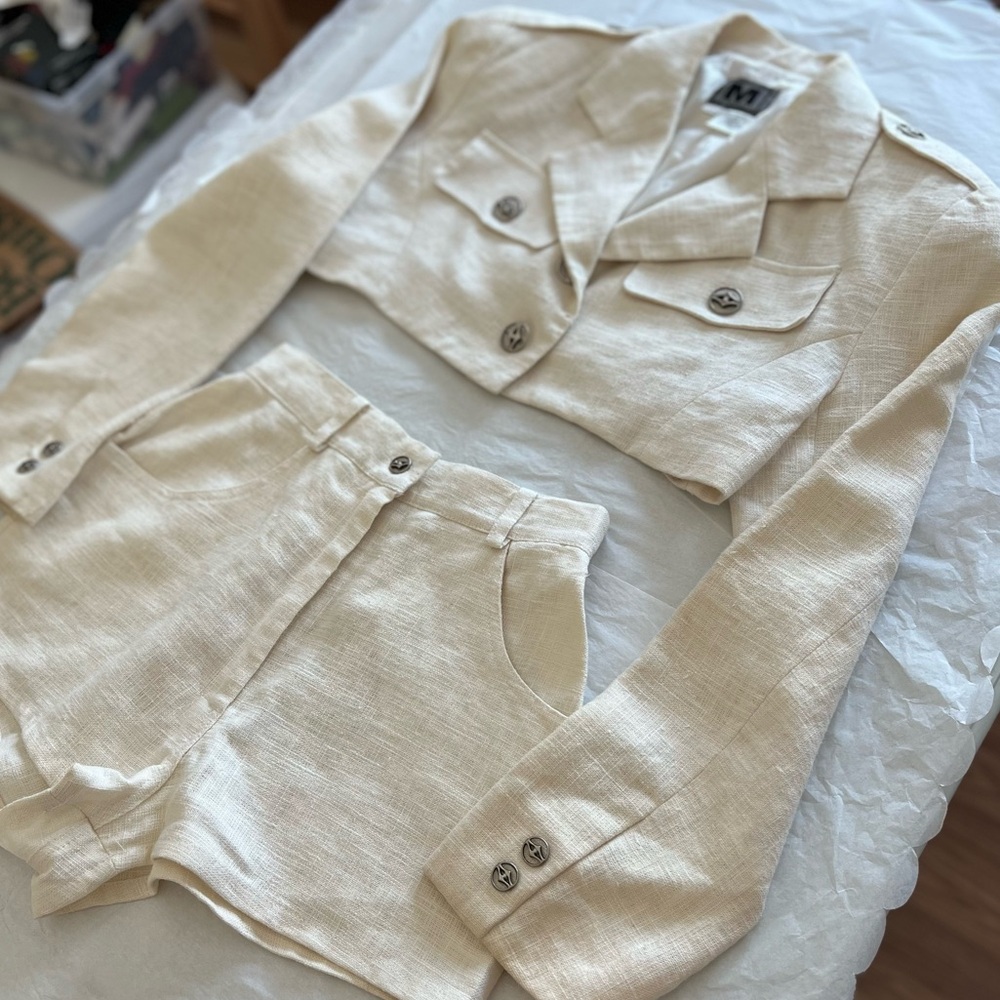 VTG MINT 90s Franco Mirabelli ivory linen crop blazer and shorts set matching xs